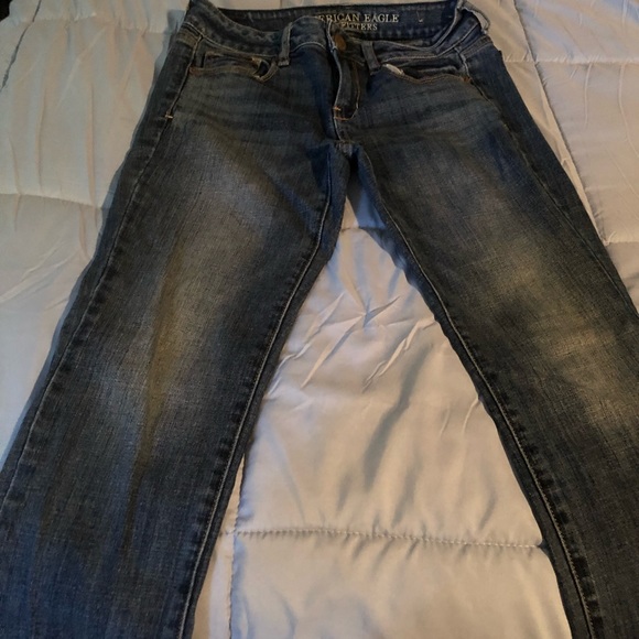 American Eagle Jeans - Picture 2 of 3